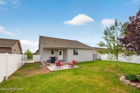Exterior - 1487 E Yellowstone Ave, Post Falls, ID 83854 photo 5 of 8