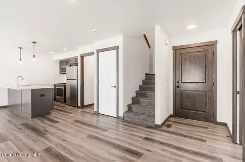 Entry Way - 8386 W Splitrail Ave, Rathdrum, ID 83858 photo 1 of 3