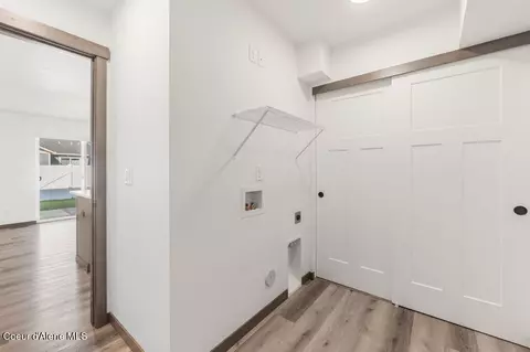 Entry Way - 8386 W Splitrail Ave, Rathdrum, ID 83858 photo 3 of 3