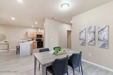 Dining - 3591 E 3rd Ave #STE 109, Post Falls, ID 83854 photo 1 of 4