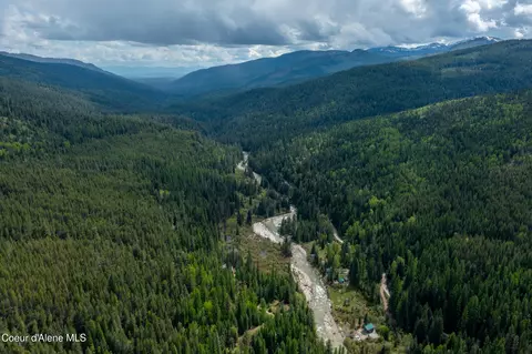 10267 Upper Pack River Rd, Sandpoint, ID 83864 photo 18