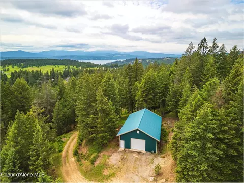 7509 E High Chaparral Rd, Coeur D'alene, ID 83814