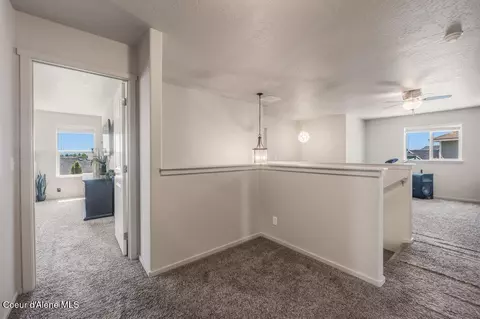 Entry Way - 616 E Beecher Ave, Post Falls, ID 83854 photo 8 of 8
