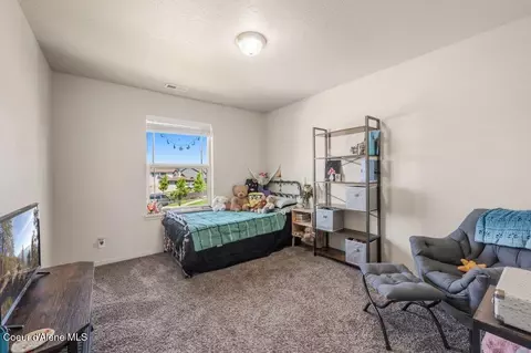 Bedroom - 616 E Beecher Ave, Post Falls, ID 83854 photo 11 of 12