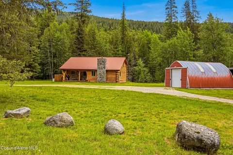 Exterior - 7569 Upper Pack River Rd, Sandpoint, ID 83864 photo 4 of 27