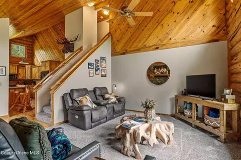 Living - 7569 Upper Pack River Rd, Sandpoint, ID 83864 photo 5 of 5