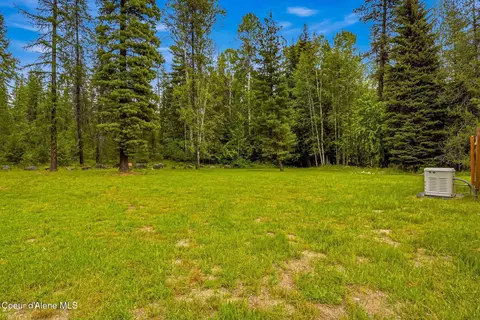 Exterior - 7569 Upper Pack River Rd, Sandpoint, ID 83864 photo 9 of 27