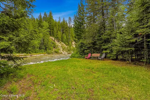 Exterior - 7569 Upper Pack River Rd, Sandpoint, ID 83864 photo 23 of 27