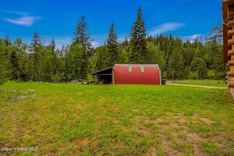 Exterior - 7569 Upper Pack River Rd, Sandpoint, ID 83864 photo 16 of 27