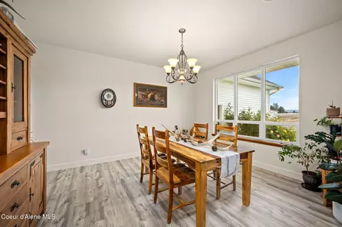 Dining - 6532 E Poleline Ave, Post Falls, ID 83854 photo 1 of 2