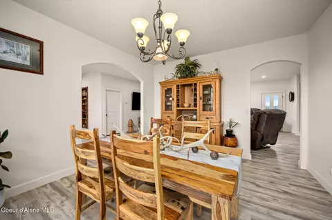 Dining - 6532 E Poleline Ave, Post Falls, ID 83854 photo 2 of 2