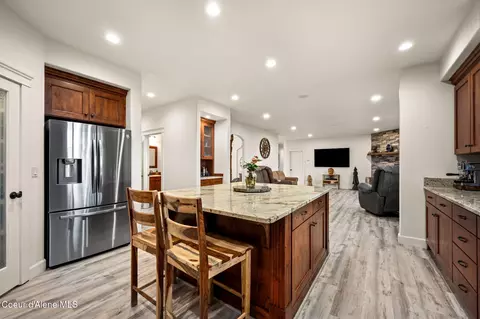 Kitchen - 6532 E Poleline Ave, Post Falls, ID 83854 photo 7 of 7