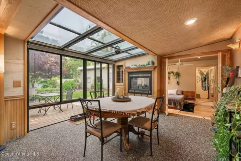 726 N 11th St, Coeur D'alene, ID 83814
