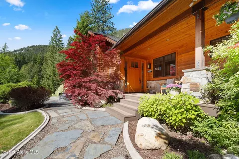 Exterior - 294 Rincon Dr, Sandpoint, ID 83864 photo 3 of 30