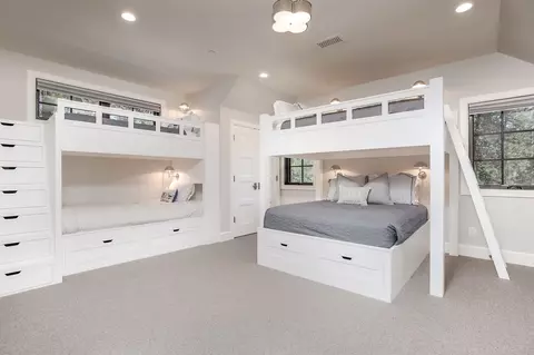 Bedroom - 6671 S Old Barn Rd, Harrison, ID 83833 photo 4 of 4