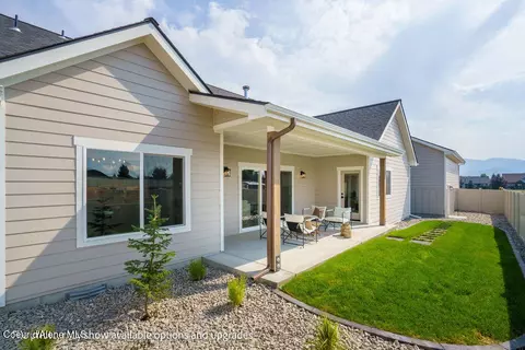 Exterior - 1056 W Cordgrass Ave, Post Falls, ID 83854 photo 5 of 10