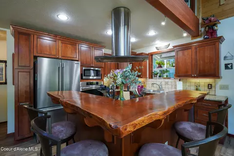 Kitchen - 306 Scranton Ave, Coolin, ID 83821 photo 2 of 5