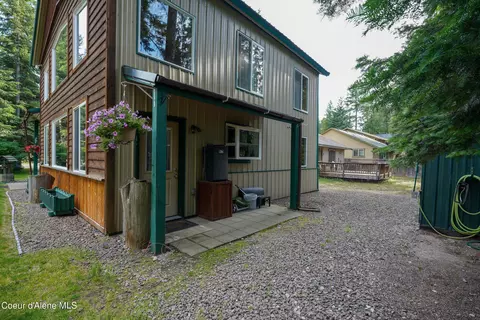 Exterior - 306 Scranton Ave, Coolin, ID 83821 photo 2 of 4