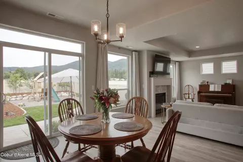 Dining - 6489 W Astoria Loop, Rathdrum, ID 83858 photo 4 of 4