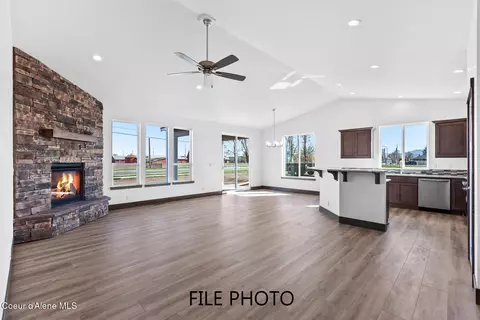 4475 E Savea Ln, Post Falls, ID 83854 photo 3