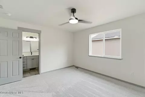 Bedroom - 431 F St, Plummer, ID 83851 photo 3 of 7