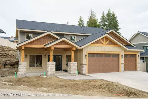 11958 N Rocking R Rd, Hayden, ID 83835