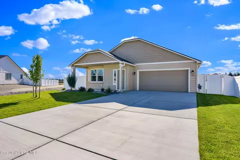 Exterior - 16167 N Hadley Loop, Rathdrum, ID 83858 photo 2 of 9