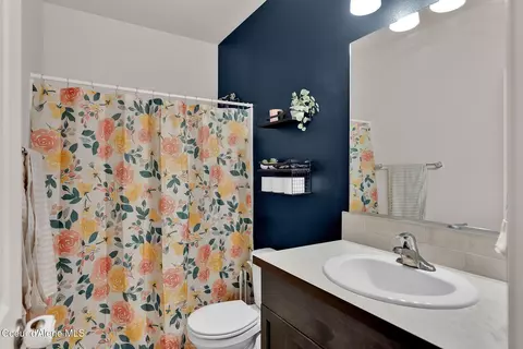 Bath - 16167 N Hadley Loop, Rathdrum, ID 83858 photo 2 of 6
