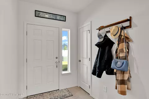 Entry Way - 16167 N Hadley Loop, Rathdrum, ID 83858 photo 1 of 3