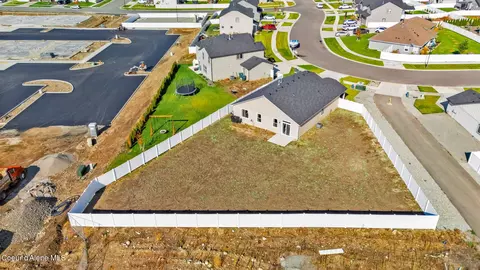 View/Area - 16167 N Hadley Loop, Rathdrum, ID 83858 photo 1 of 10