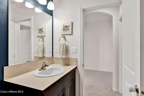 Bath - 16167 N Hadley Loop, Rathdrum, ID 83858 photo 3 of 6