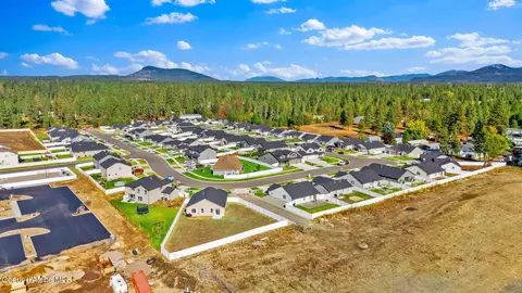 View/Area - 16167 N Hadley Loop, Rathdrum, ID 83858 photo 6 of 10