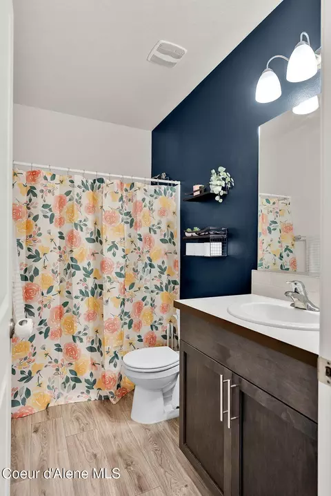 Bath - 16167 N Hadley Loop, Rathdrum, ID 83858 photo 1 of 6