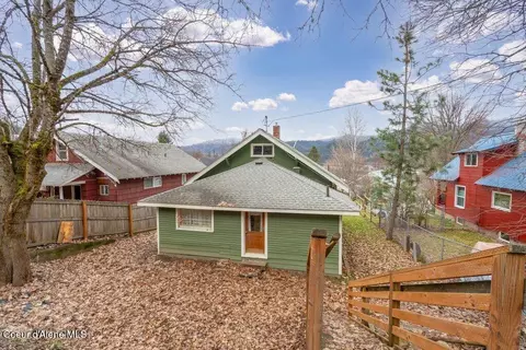 Exterior - 203 E Market Ave, Kellogg, ID 83837 photo 3 of 3