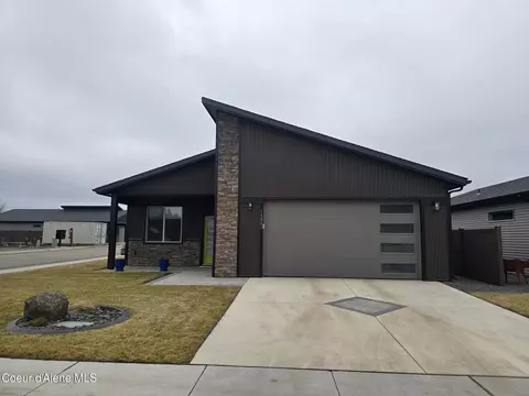 13932 N Rainier Loop, Rathdrum, ID 83858