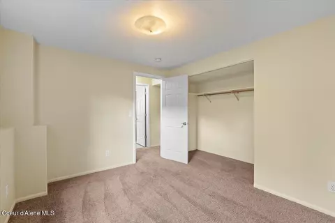 Bedroom - 673 E Cloverleaf Dr, Hayden, ID 83835 photo 8 of 8
