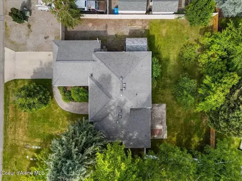 View/Area - 673 E Cloverleaf Dr, Hayden, ID 83835 photo 7 of 7