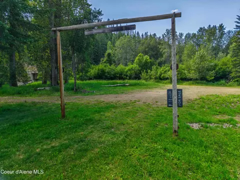 4 River Rd, Calder, ID 83808 photo 11