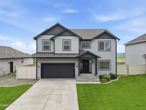 10482 N Belgrave Lp Lp, Hayden, ID 83835