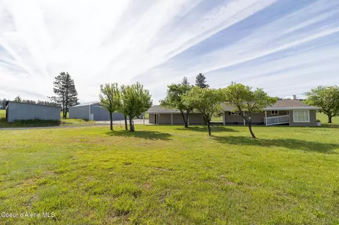 Exterior - 640 Renlow Rd, Plummer, ID 83851 photo 4 of 14