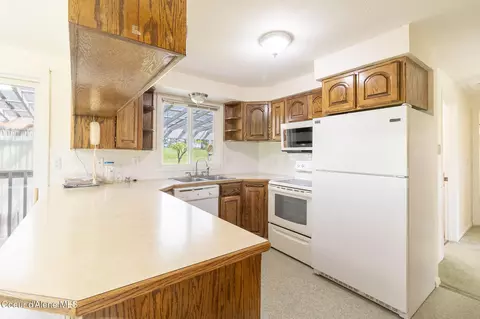 Kitchen - 640 Renlow Rd, Plummer, ID 83851 photo 1 of 3