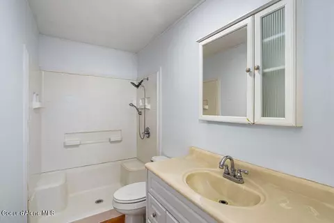 Bath - 2006 Boundary Loop, Saint Maries, ID 83861 photo 1 of 2