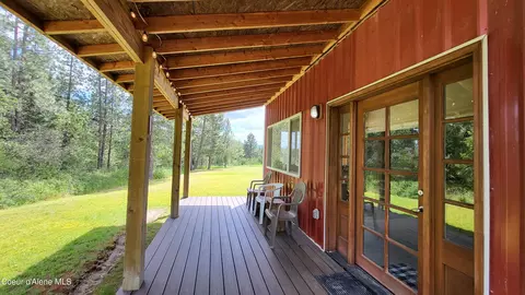 Exterior - 6202 E Wood Ln, Harrison, ID 83833 photo 7 of 16