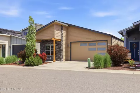 3304 N Rosalia Rd, Coeur D'alene, ID 83814