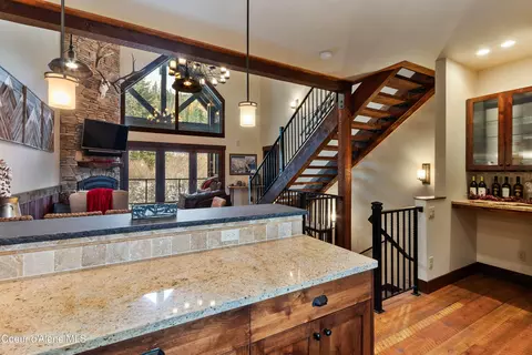 Entry Way - 38 Avalanche Rd # 2, Sandpoint, ID 83864 photo 1 of 3