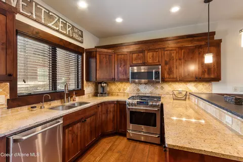 Kitchen - 38 Avalanche Rd # 2, Sandpoint, ID 83864 photo 2 of 2