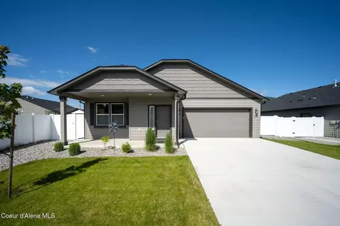 16026 N Hadley Loop, Rathdrum, ID 83858