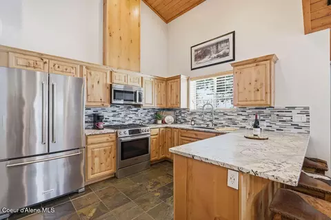 308 Ohio Ave #402, Kellogg, ID 83837