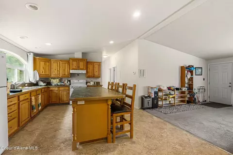 Kitchen - 4304 S Elk Rd, Harrison, ID 83833 photo 4 of 4