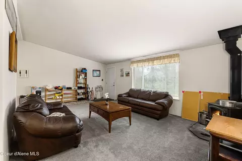 Living - 4304 S Elk Rd, Harrison, ID 83833 photo 1 of 2
